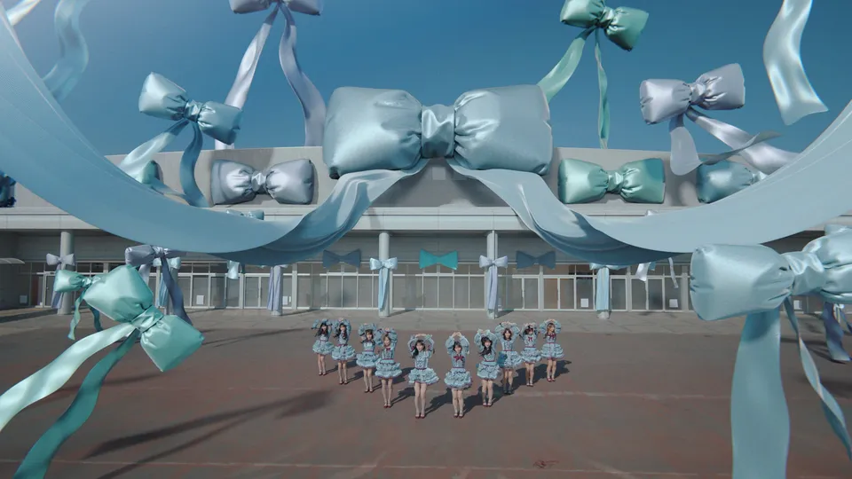 =LOVE 20th Single『劇薬中毒』Music Video